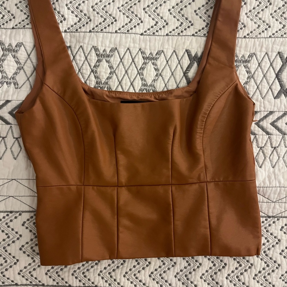 Lulus XS faux leather crop top